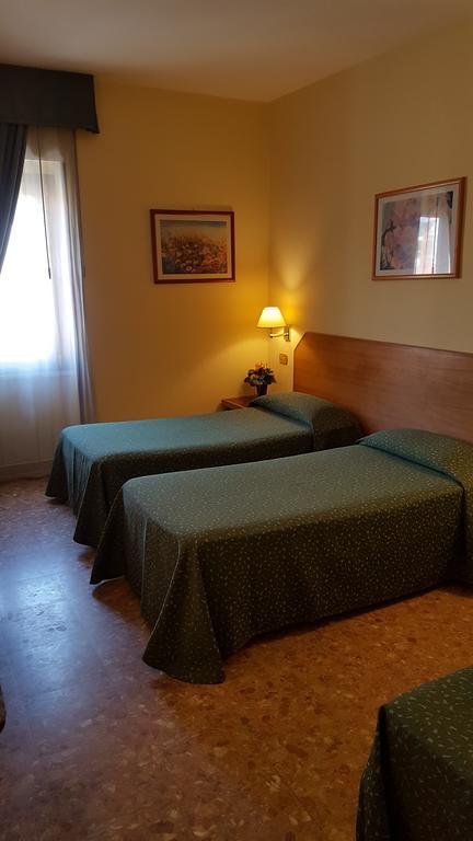Nuovo Albergo Chieti Exterior foto