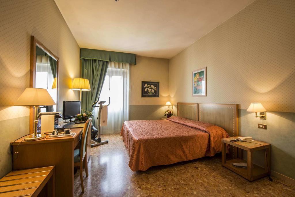 Nuovo Albergo Chieti Exterior foto