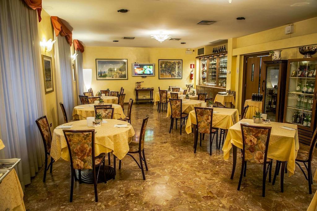Nuovo Albergo Chieti Exterior foto